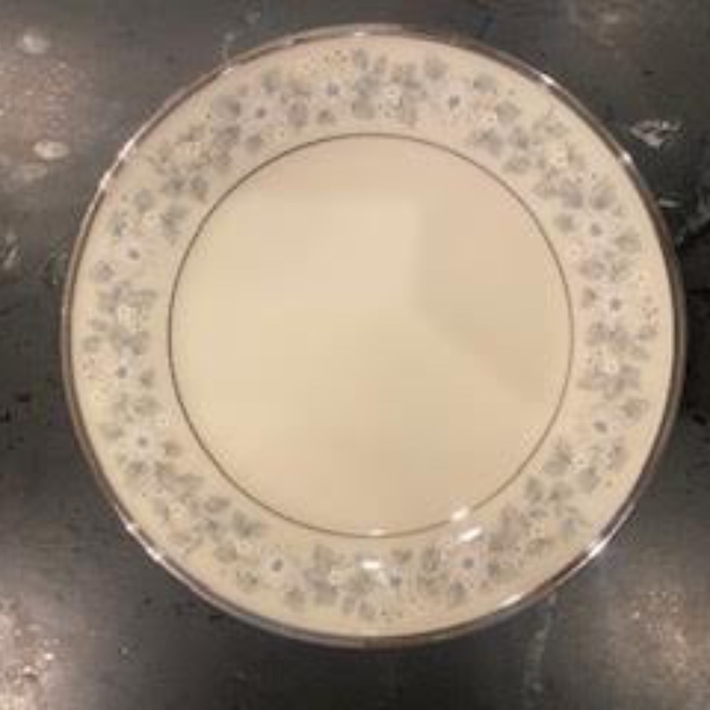 (1) Lenox Windsong Salad Plate, 8" - Picture 1 of 3